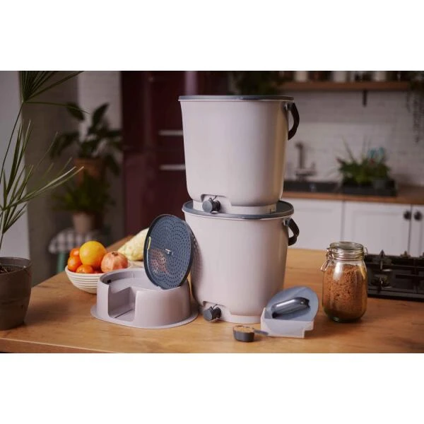 Bokashi Organko Essential Compostemmer Met Basis - 2 X 15,3 L 1 Bokashi Organko Essential Compostemmer Met Basis - 2 X 15,3 L